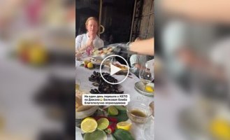 Dinner is served: unusual presentation food