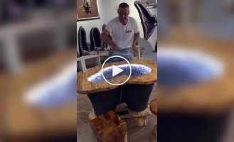 A table as a work of art