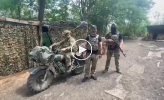 The occupier lost control of his motorcycle and flew into the bushes while recording a video for volunteers