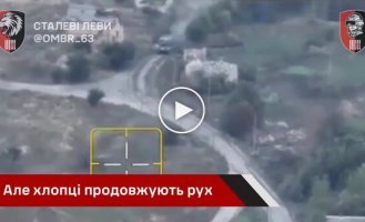 A tank withstands an attack by a Russian UAV and destroys an occupier position in Torske in Donetsk region with three shots from a distance of 50 meters