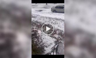 Підліток перестарався зі прибиранням снігу