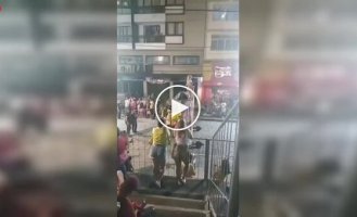 Рио-де-Жанейро: яркий карнавал и «наблюдательные» спутницы