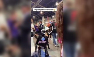 А вы говорите, что роботы умные