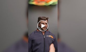 Реалістична фігурка Росомахи