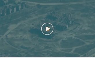 Marines, together with the army, the enemy's command and observation post was destroyed by aircraft