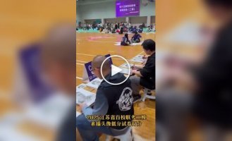 From a copy to a masterpiece: assessing students' work on the Chinese Unified State Exam in art