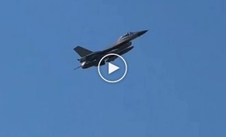 A Ukrainian F-16 aircraft strikes Russian military positions in the Kursk region with GBU-39 precision bombs