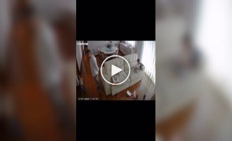 Быстрая реакция отца помогла спасти жизнь собственному сыну