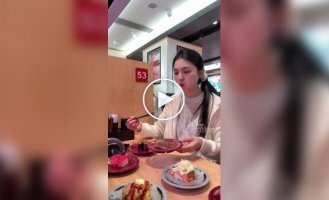 Кафе для интровертов в Китае