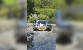 Когда у тебя много денег, но ты все равно идиот