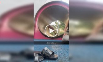 A treadmill for a person: easy only at first glance