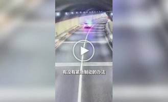 In China, a driver drove for 4 hours at 115 km/h due to a broken cruise control.