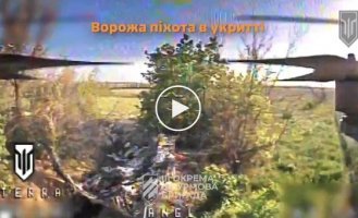 Бойцы 3-й ОШБр уничтожают оккупантов в блиндажах, а также атакуют вражеский грузовик и склад боеприпасов