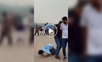 Street parkour in India