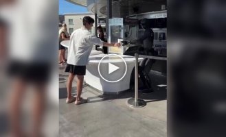 In China, robots have learned to mock people