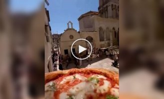 In Italy, a restaurant has launched pizza delivery using drones