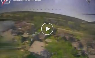 Fighters of the 5th Separate Assault Brigade destroyed several buildings where Russians were hiding, and also accurately attacked a dugout