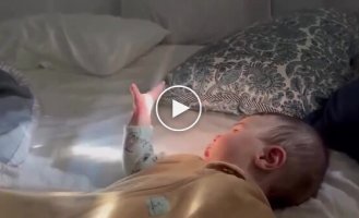 Малыш и солнечный луч