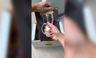 Оригинальная упаковка игры про супергероя