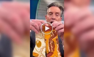 CBS anchor entered the Guinness Book of World Records with a collection of socks