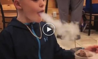 Необычный и эффектный дecерт