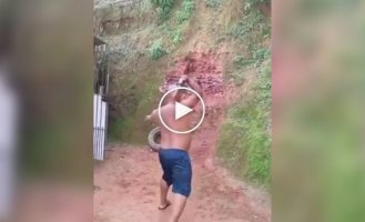 Счастливый день неопытного метателя ножей