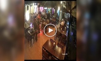 В Таиланде турист съел дорогой стейк и убежал