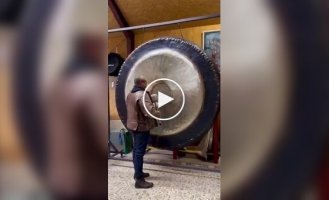 Самый большой гонг в истории и аудиофильский феномен