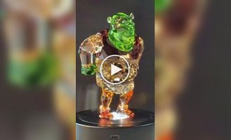 Swarovski выпустил фигурки по «Шреку»