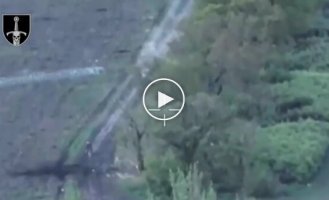 Two occupiers on motorcycles first receive a blow from a kamikaze drone, and then are blown up by a mine