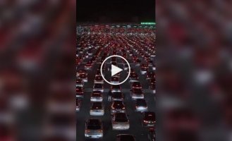 China turns into a massive traffic jam—"Golden Week" runs from October 1 to 7