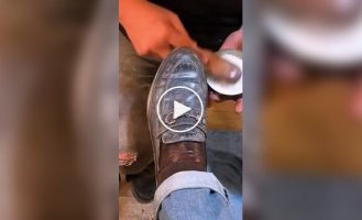 Чистка обуви с огоньком