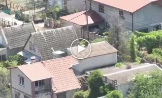 Дом с оккупантами сложился, как карточный, после атаки дрона-камикадзе