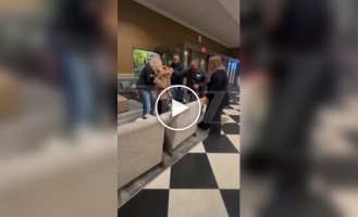 90s star Tara Reid was hospitalized in a mental state