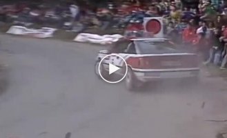 Toyota Celica ST165 на раллийной трассе