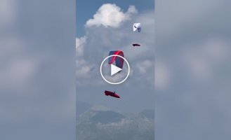 The atmosphere at the World Paragliding Championships
