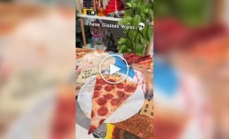 Странные и забавные салфетки для очков