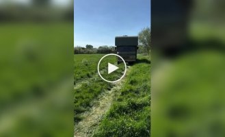 Волшебный фургон, который превращается...