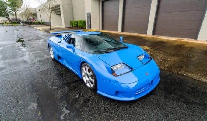 Втратили суперкар Bugatti EB110, шукали 25 років, знайшли та виставили на продаж (25 фото)