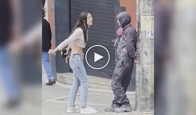 Емоції проти терпіння: забавна сцена на вулиці