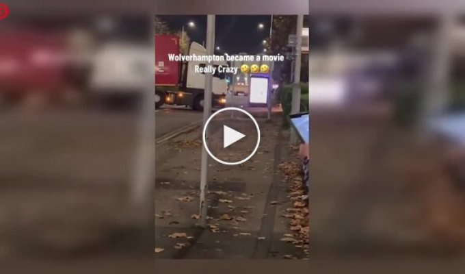 A Drunk Man in Britain Stole a Bulldozer