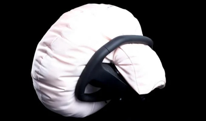 Counterfeit airbags from China are exploding in US cars, causing fatalities (3 photos)