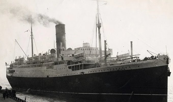 Самая большая и незамеченная британская военно-морская трагедия. История парохода «Ланкастрия» (7 фото)