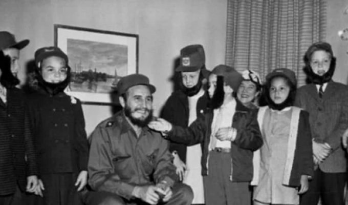 The Comandante's Private Life: How Many Children Did Fidel Castro Have—and Why Was It a State Secret?  (14 photos)