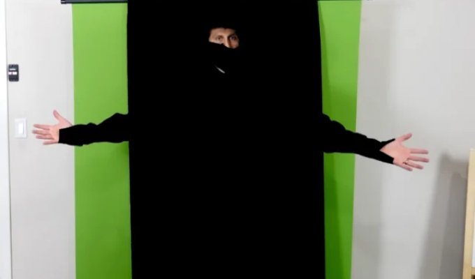 The darkest clothes (11 photos)