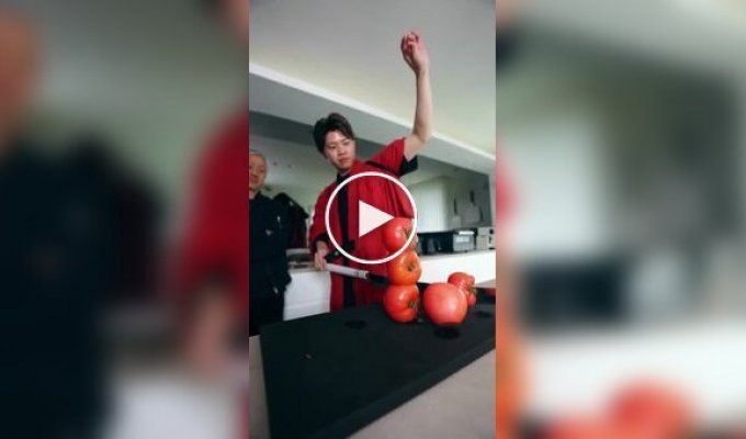 Extreme sharpness: What a Japanese blade is capable of