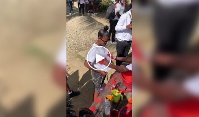 Best work: creativity with prints on T-shirts