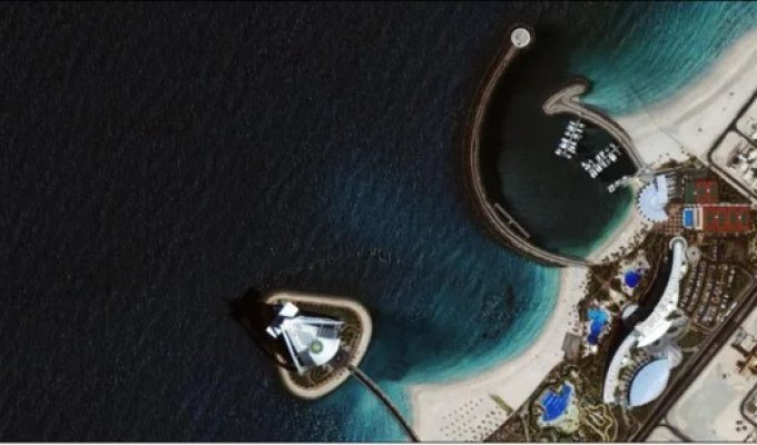 Конструкции и сооружения со спутника GeoEye (26 фото)