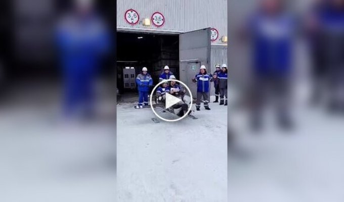 Rituals to protect oil refineries in Russia