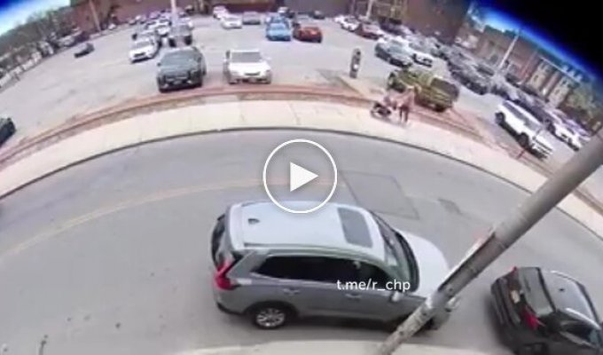 Взрыв в канализации в США попал на видео